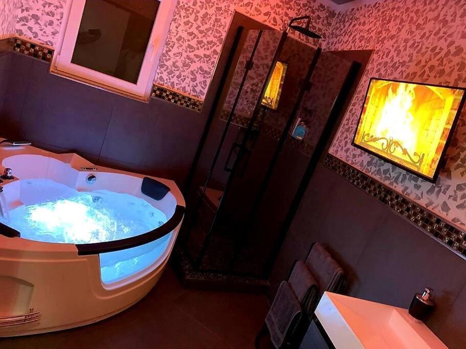 Luxus Loft Whirlpool Designer Kueche Bad Appartement Herdecke Buitenkant foto