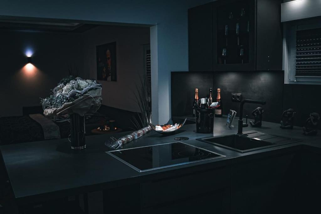 Luxus Loft Whirlpool Designer Kueche Bad Appartement Herdecke Buitenkant foto