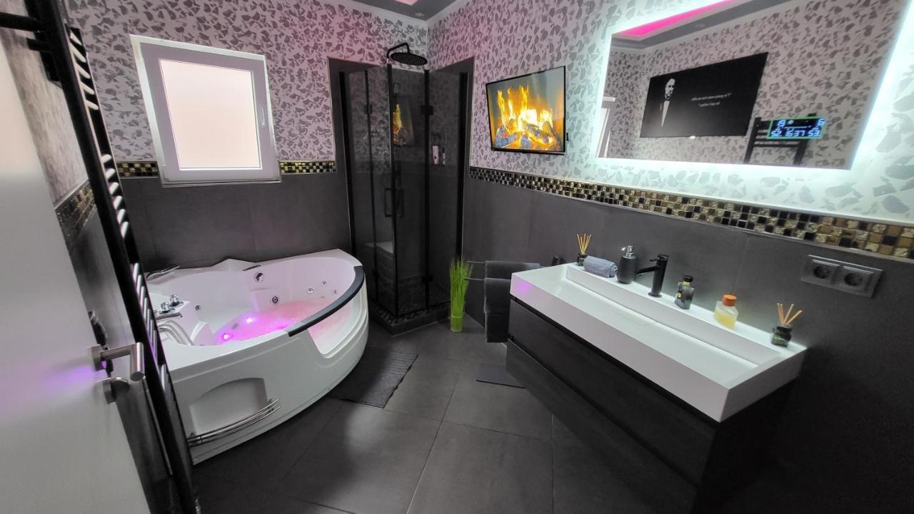 Luxus Loft Whirlpool Designer Kueche Bad Appartement Herdecke Buitenkant foto