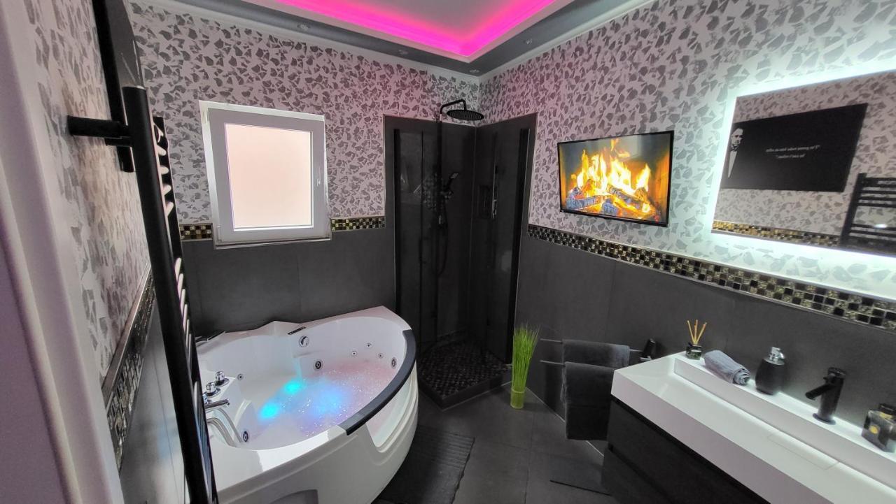 Luxus Loft Whirlpool Designer Kueche Bad Appartement Herdecke Buitenkant foto