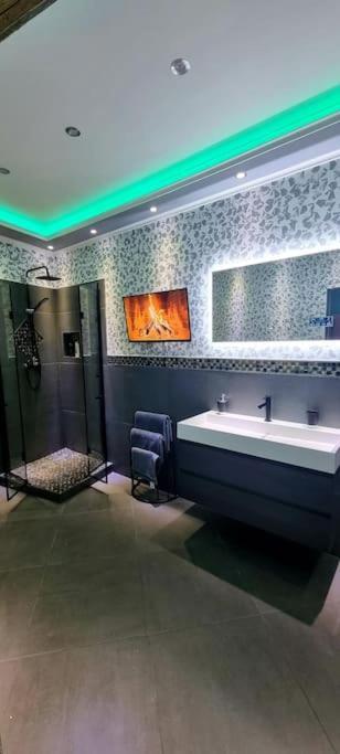 Luxus Loft Whirlpool Designer Kueche Bad Appartement Herdecke Buitenkant foto